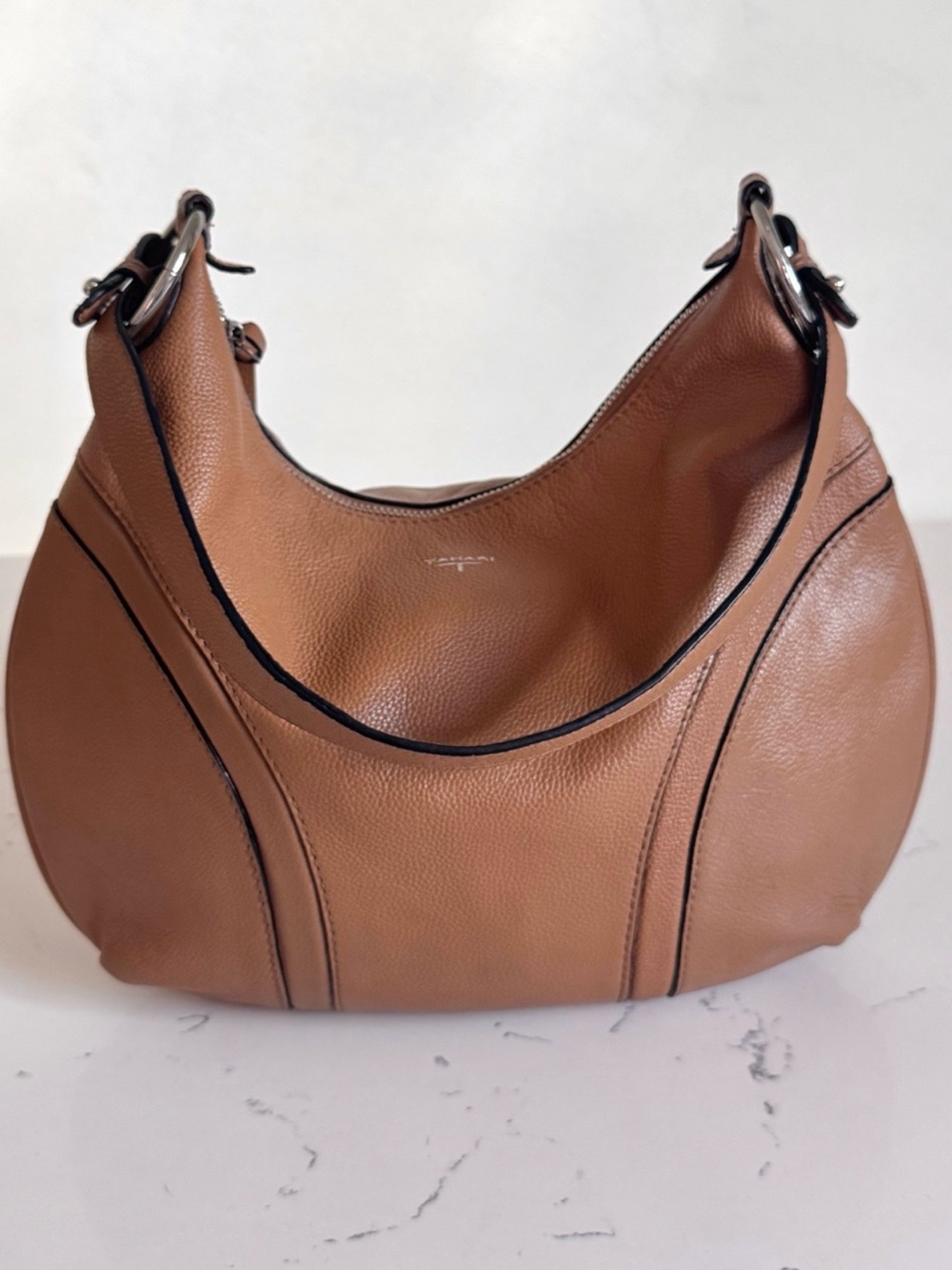 Tahari Tan Pebbled Genuine Leather Hobo Bohemian Shoulder Bag Silver Accents EUC